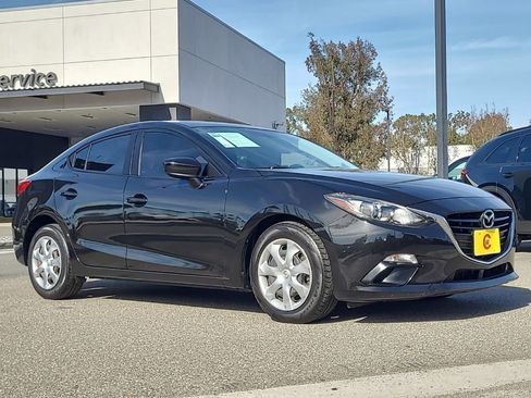 Used 2015 MAZDA MAZDA3 i Sport image 1