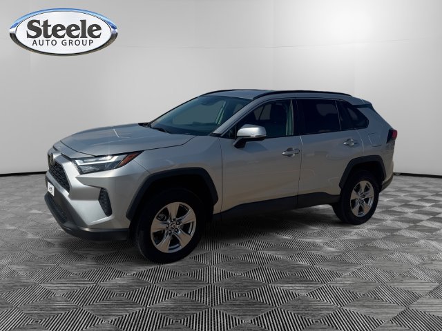Used 2024 Toyota RAV4 XLE FWD image 1