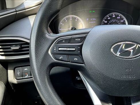 Used 2019 Hyundai Santa Fe SE AWD/4WD image 11
