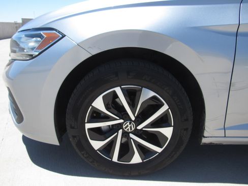Used 2022 Volkswagen Jetta S FWD image 4