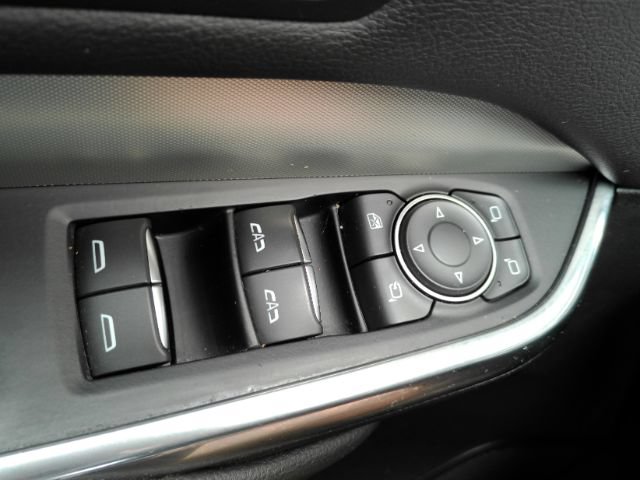 Used 2020 Cadillac XT4 Premium Luxury FWD image 34