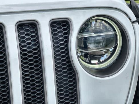 Used 2018 Jeep Wrangler Unlimited Rubicon AWD/4WD image 24