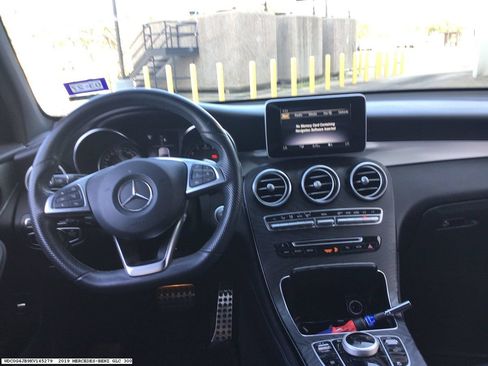 Used 2019 Mercedes-Benz GLC 300 image 12