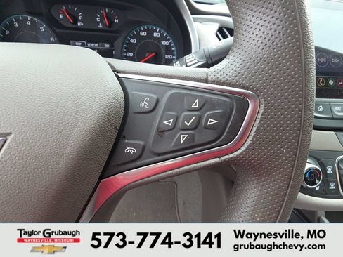 Used 2024 Chevrolet Malibu LT FWD image 19