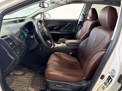 Used 2016 Toyota Venza AWD image 8