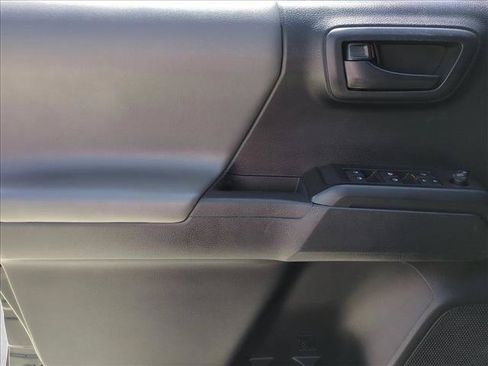 Certified 2019 Toyota Tacoma SR w/ SR Convenience Package RWD image 11