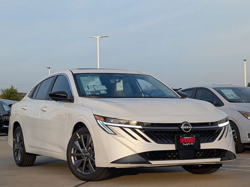 New 2026 Nissan Sentra SL FWD image 2