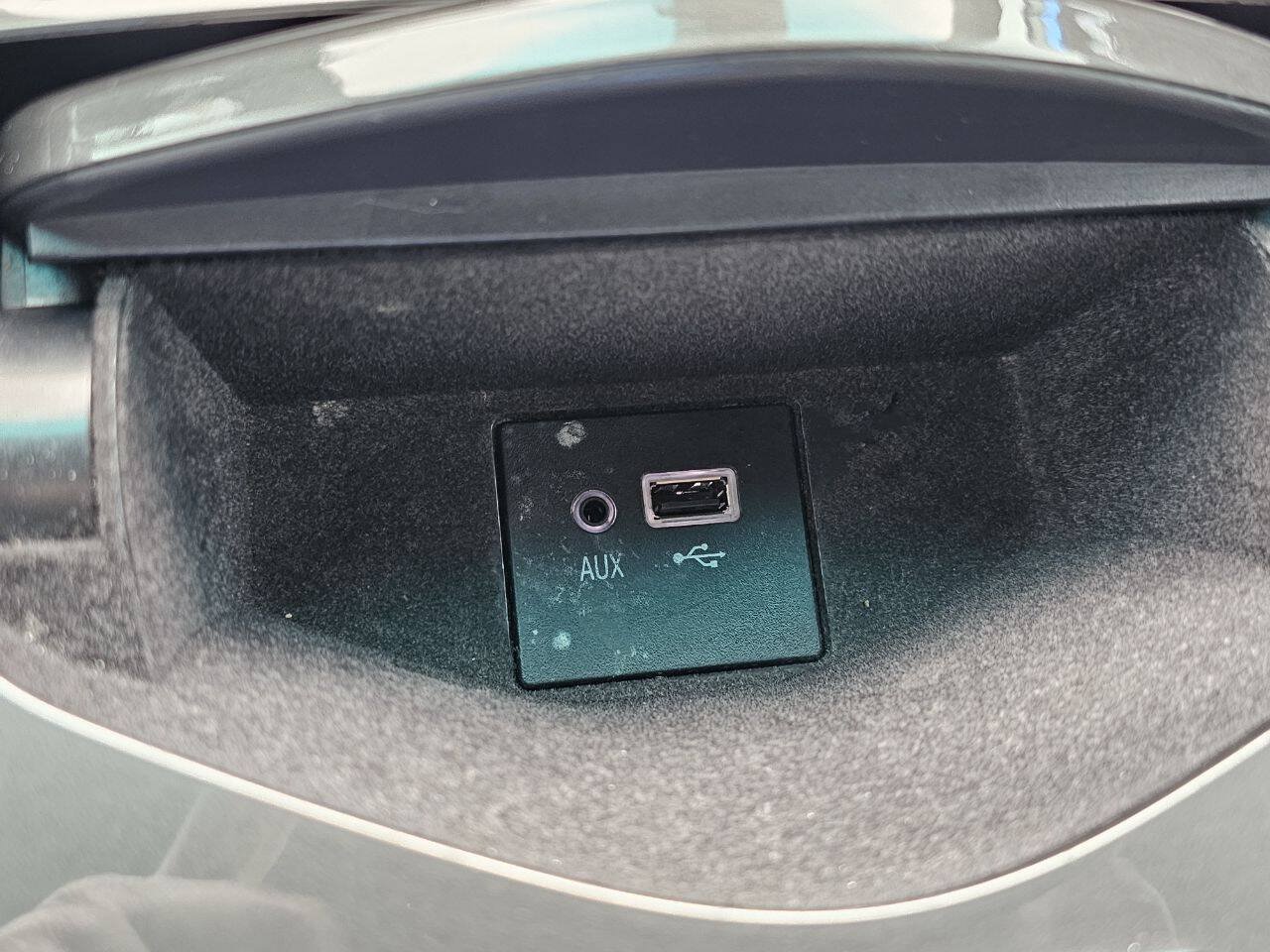 Used 2014 Maserati Ghibli RWD image 29