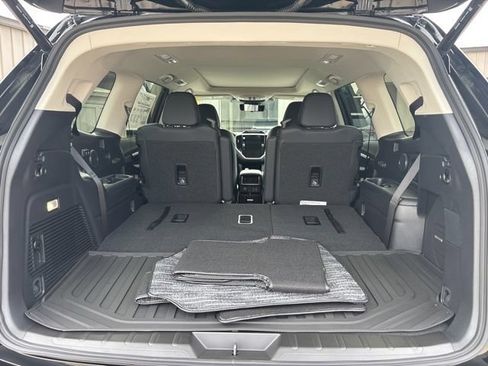 New 2026 Subaru Ascent Touring AWD/4WD image 13