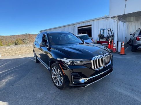 Used 2022 BMW X7 xDrive40i w/ Premium Package image 6