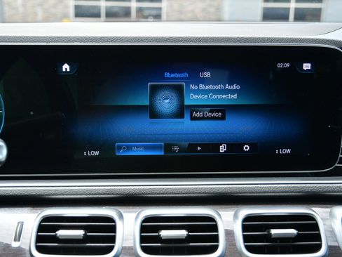 Used 2020 Mercedes-Benz GLE 350 image 17