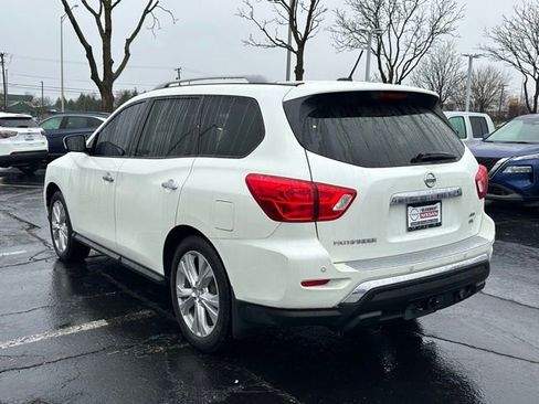 Used 2018 Nissan Pathfinder SL w/ SL Premium Package AWD/4WD image 6