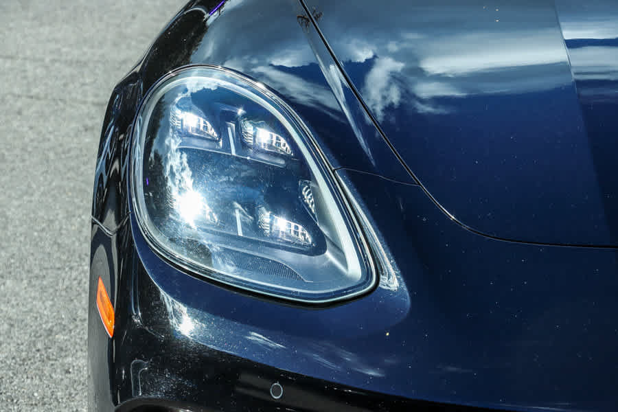 Used 2023 Porsche Panamera RWD image 11