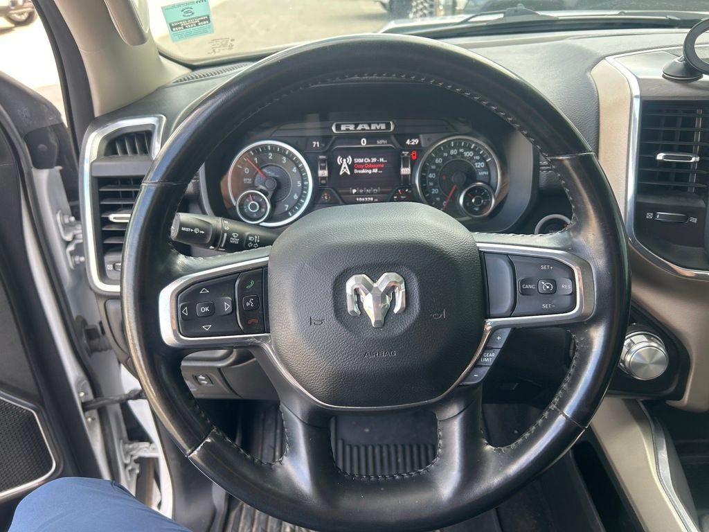 Used 2022 RAM 1500 Laramie AWD/4WD image 12