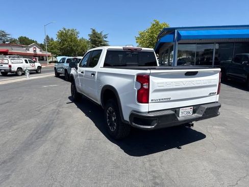 Used 2024 Chevrolet Silverado 1500 ZR2 w/ Technology Package AWD/4WD image 6
