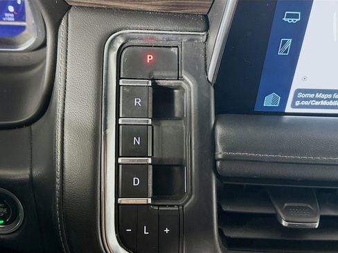 Used 2022 Chevrolet Tahoe LT w/ Luxury Package AWD/4WD image 25