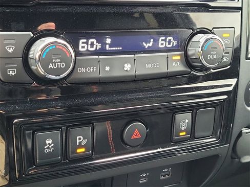 Used 2024 Nissan Titan PRO-4X w/ Pro-4x Utility Package image 20