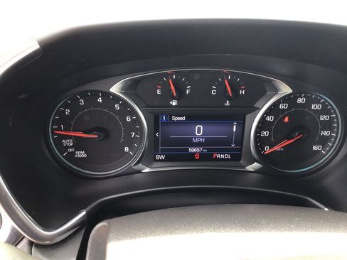Used 2024 Chevrolet Equinox LT AWD/4WD image 16