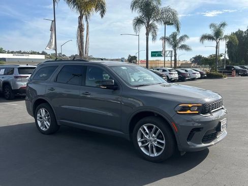 Used 2025 Dodge Durango GT image 10