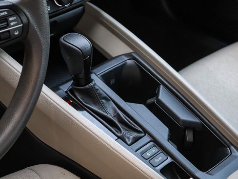 Certified 2024 Honda Accord LX image 22