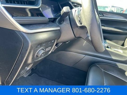 Used 2024 Jeep Grand Cherokee Limited 4xe w/ Trailer Tow Package AWD/4WD image 19