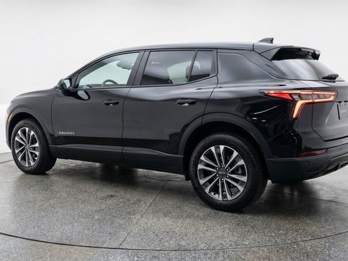 Used 2025 Chevrolet Equinox LT image 6
