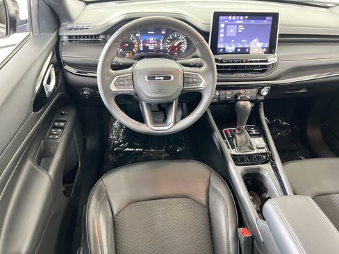 Used 2022 Jeep Compass Latitude AWD/4WD image 20