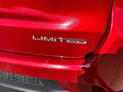 Used 2025 Jeep Compass Limited AWD/4WD image 10