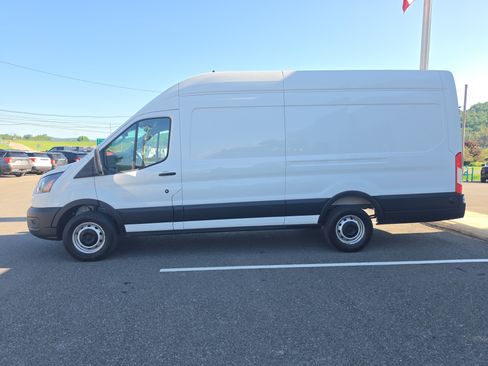 Used 2025 Ford Transit 250 148 High Roof Extended RWD image 7