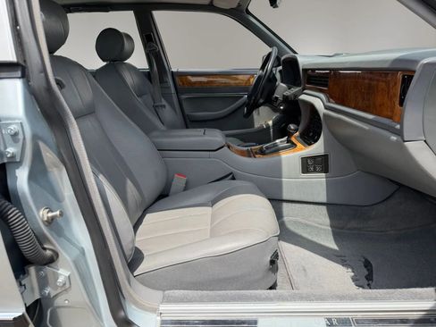 Used 1994 Jaguar XJ6 RWD image 14