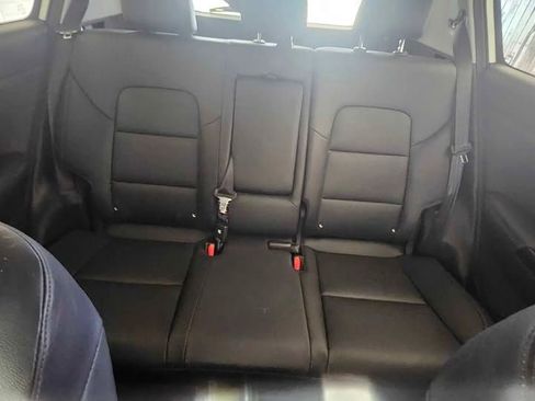 Used 2021 Kia Sportage EX image 17