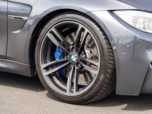 Used 2016 BMW M3 RWD image 6