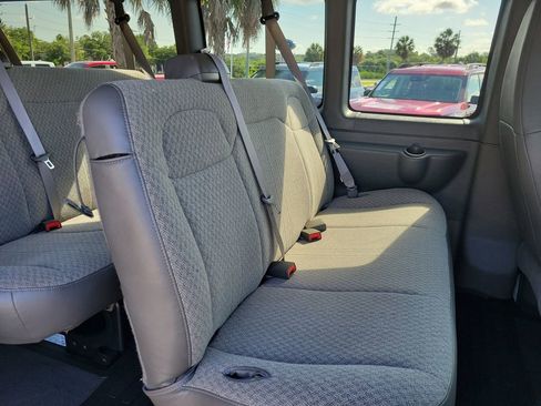 Used 2025 GMC Savana 3500 LT w/ LT Preferred Equipment Group RWD image 11