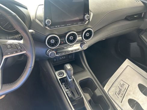Used 2025 Nissan Sentra SV w/ All-Weather Package FWD image 5