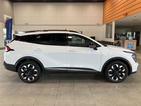 Used 2024 Kia Sportage X-Line w/ X-Line Premium Package AWD/4WD image 4