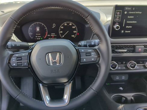 New 2026 Honda HR-V EX-L image 33
