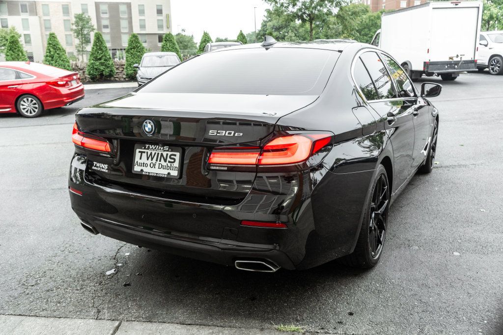 Used 2023 BMW 530e RWD image 36