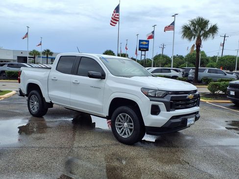 Used 2024 Chevrolet Colorado LT RWD image 20