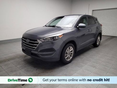 Used 2017 Hyundai Tucson SE image 1