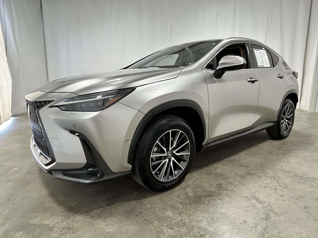 Used 2024 Lexus NX 350h AWD w/ Vision Package image 5