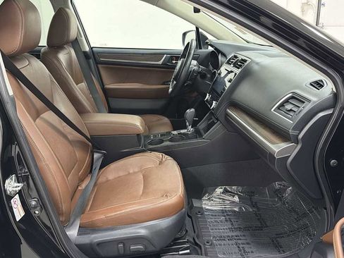 Used 2019 Subaru Outback 2.5i Touring w/ Popular Package #3A AWD/4WD image 30