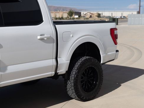Used 2021 Ford F150 Lariat w/ Equipment Group 502A High AWD/4WD image 5