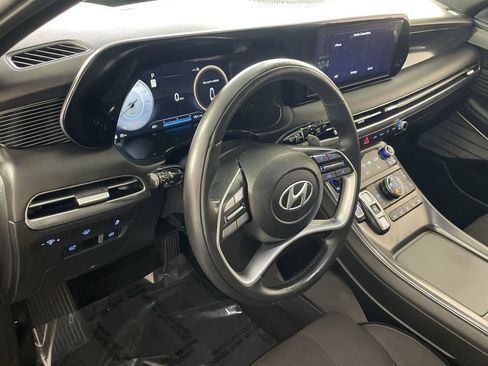 Used 2024 Hyundai Palisade Calligraphy image 11