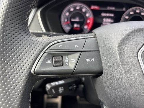 Used 2024 Audi SQ5 Premium Plus w/ S Sport Package AWD/4WD image 33