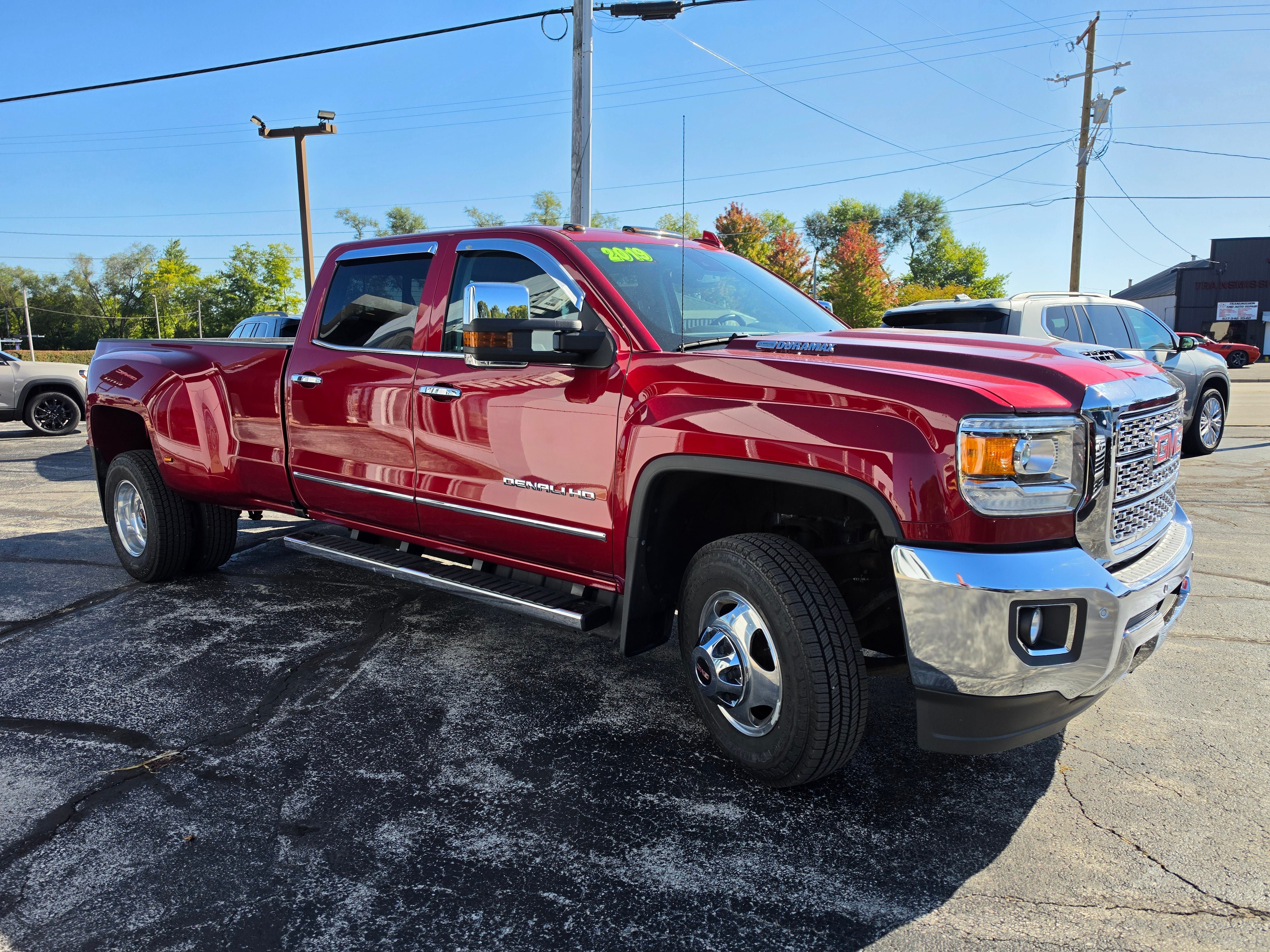 Used 2019 GMC Sierra 3500 Denali w/ Duramax Plus Package AWD/4WD image 3