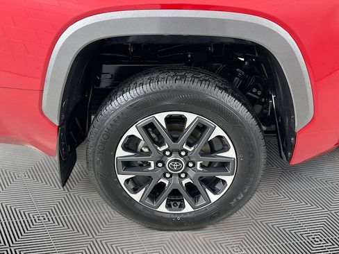 Used 2024 Toyota Tundra Limited AWD/4WD image 27