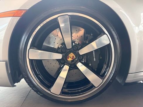 Used 2025 Porsche 911 Turbo S AWD/4WD image 9