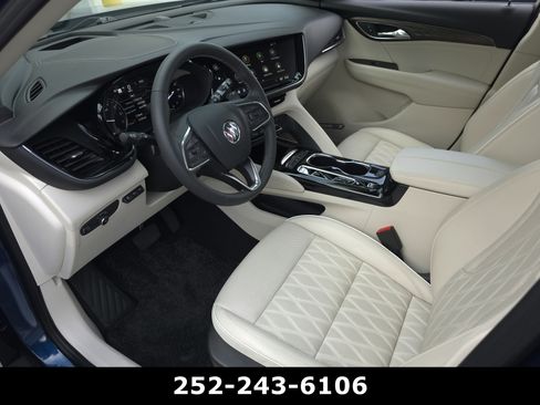 Used 2023 Buick Envision Avenir FWD image 8
