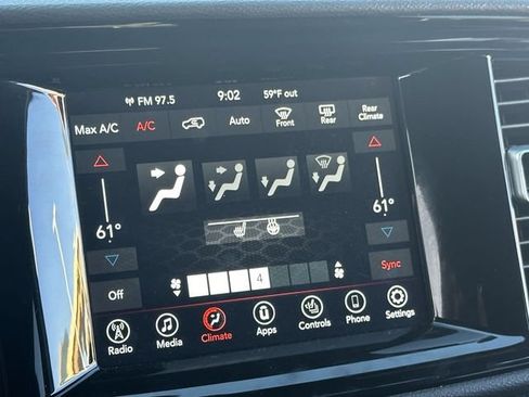 Used 2023 Dodge Durango SXT RWD image 18