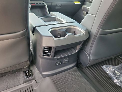 New 2026 Toyota Tundra SR5 AWD/4WD image 11
